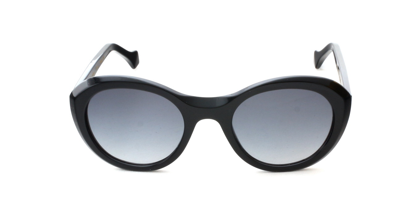 Suzy Glam, causes chaos black