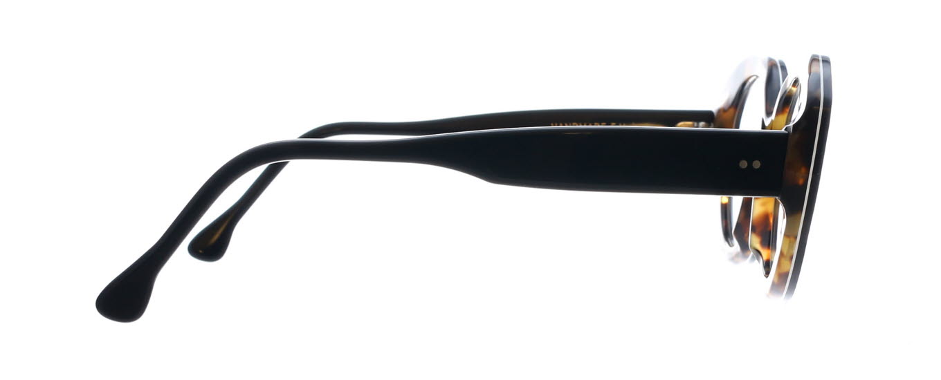 Vinylize, Nita VCWH1