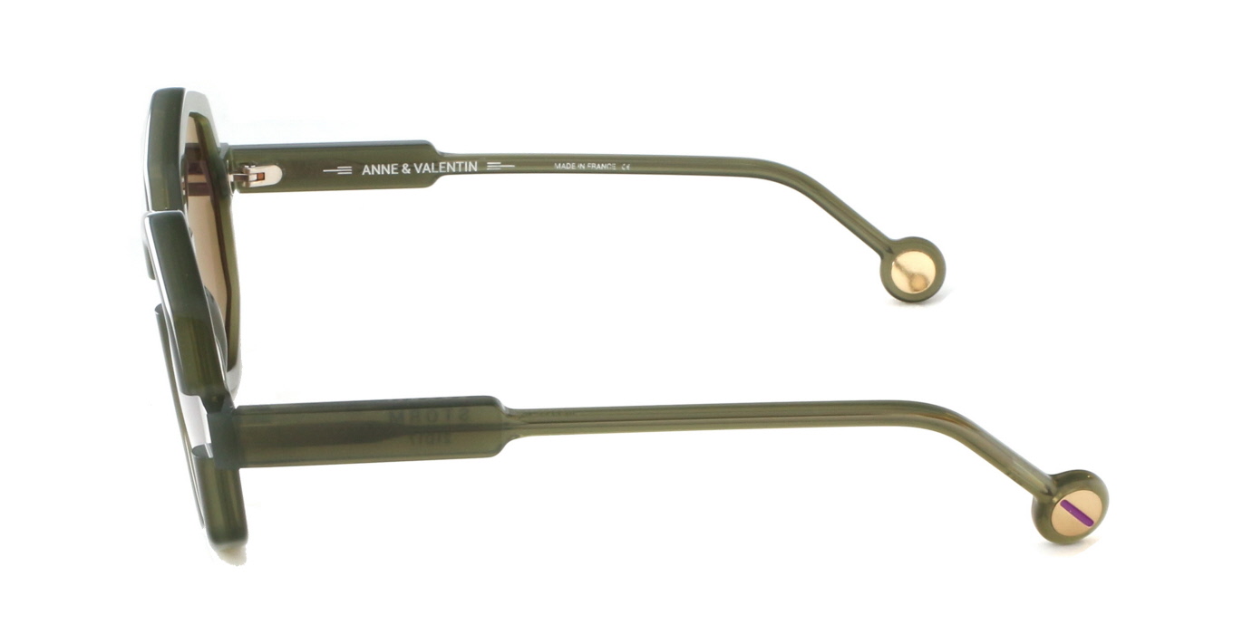 Anne et Valentin, Storm 21D17