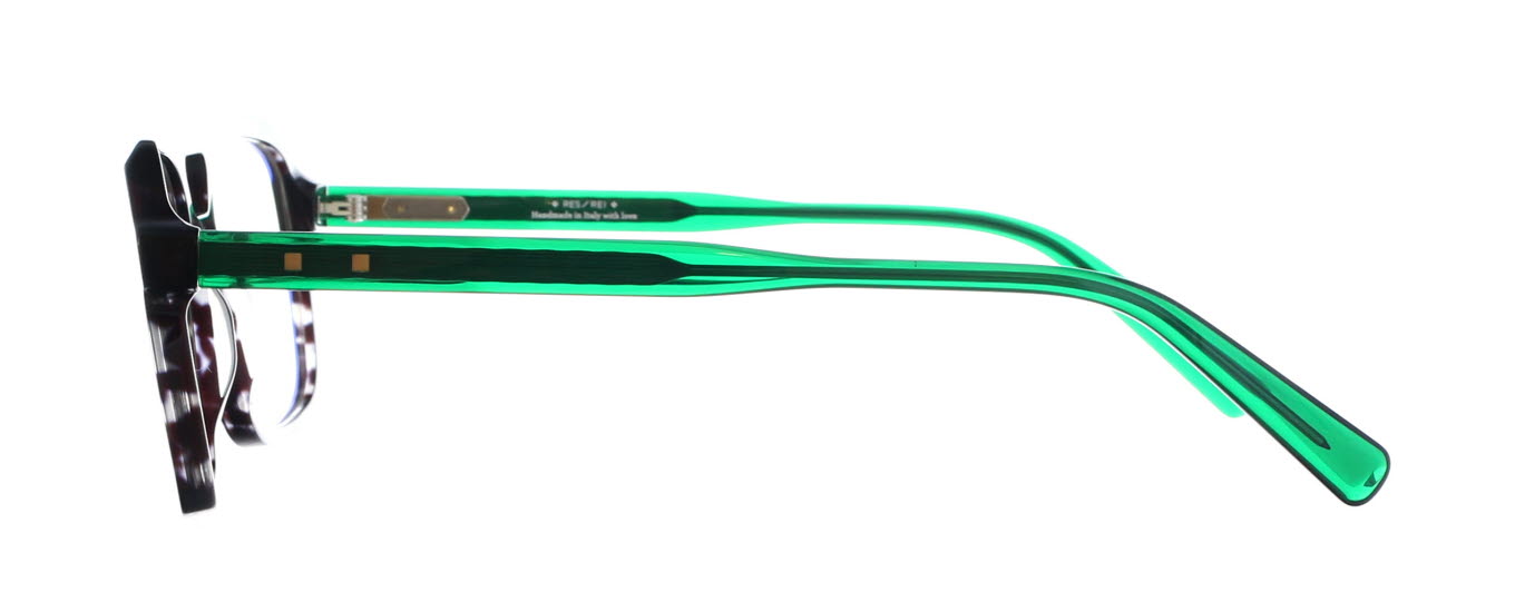 Res Rei, The Esquire A52