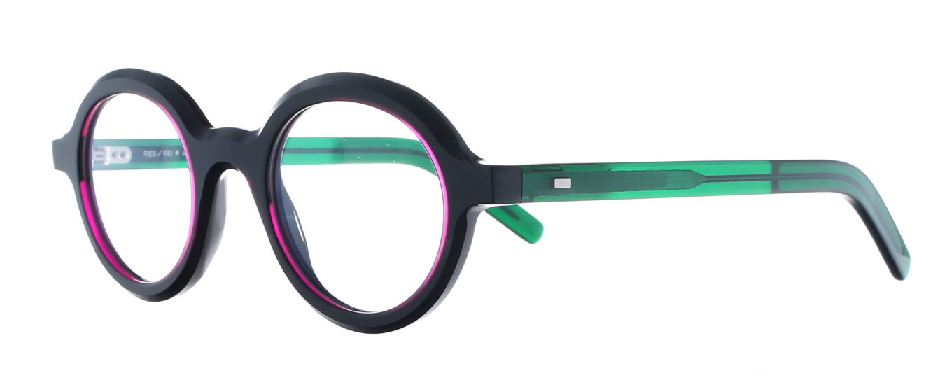 Res Rei, The Ambassador B82